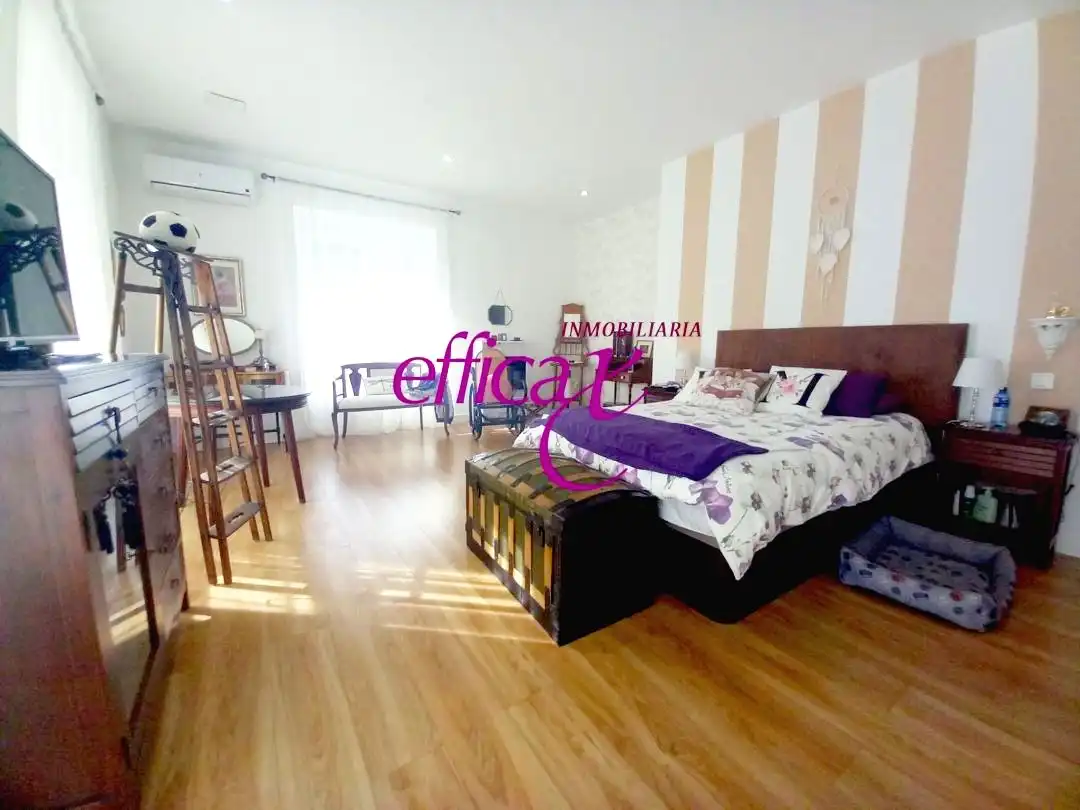 Habitación de Casa o chalet en venta en Santo Domingo-Caudilla con Aire acondicionado, Calefacción y Trastero