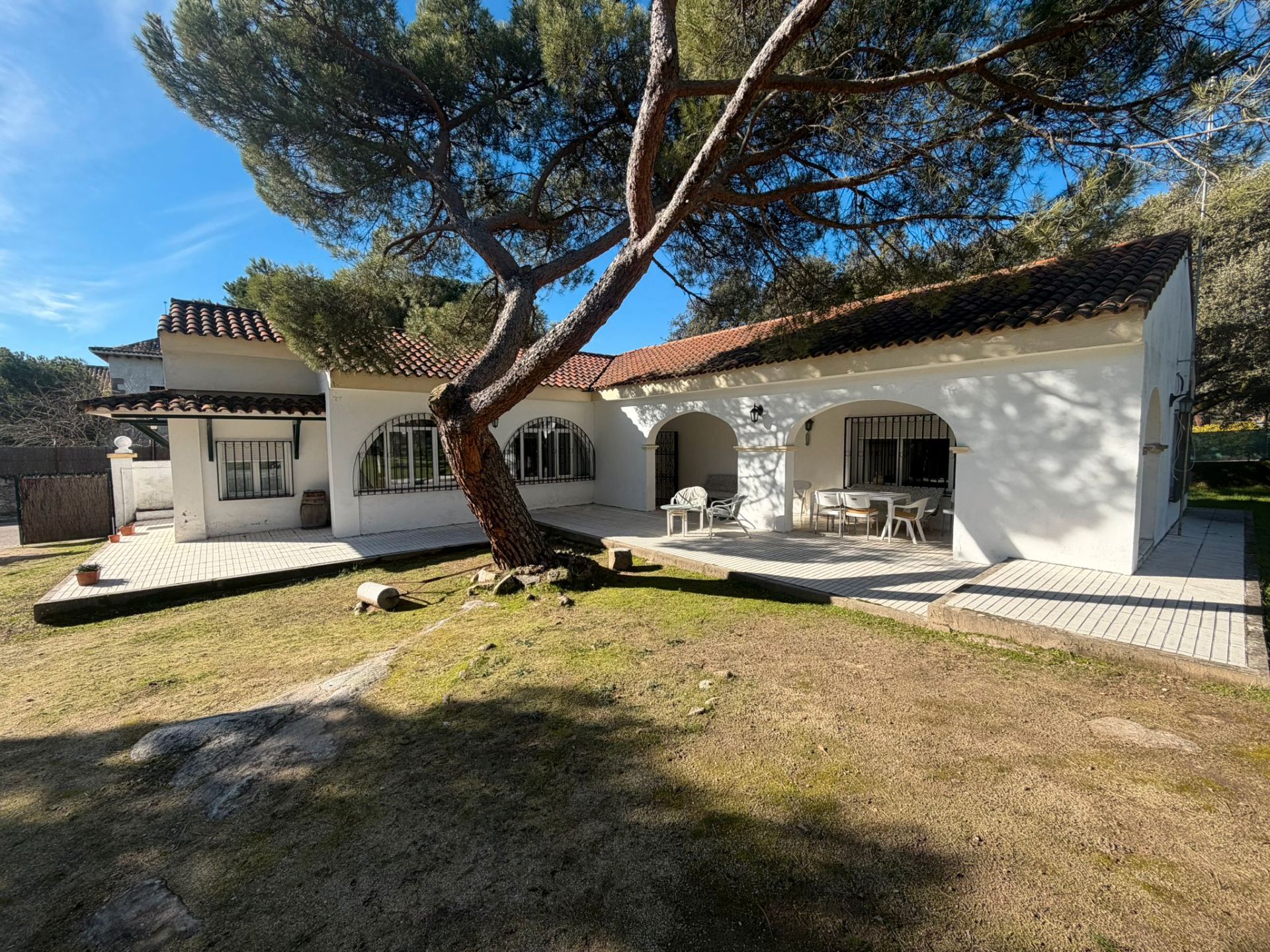 Jardí de Casa o xalet en venda en Torrelodones amb Calefacció, Jardí privat i Traster
