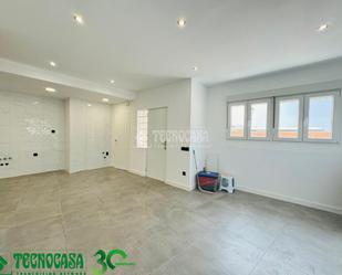Flat for sale in Magán  with Air Conditioner