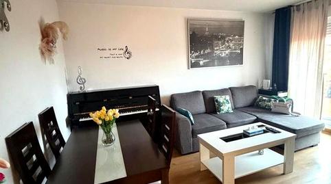 Foto 4 de Piso de alquiler en De Sofía, Rosas - Musas,  Madrid Capital