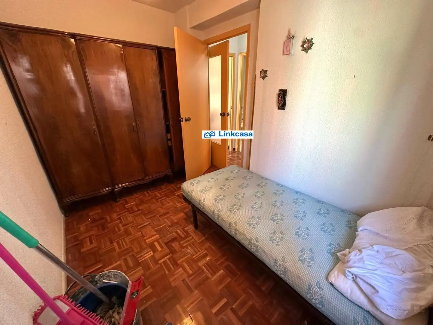 Bedroom of Flat for sale in Madrid  with Heating, Terrace and Furnished