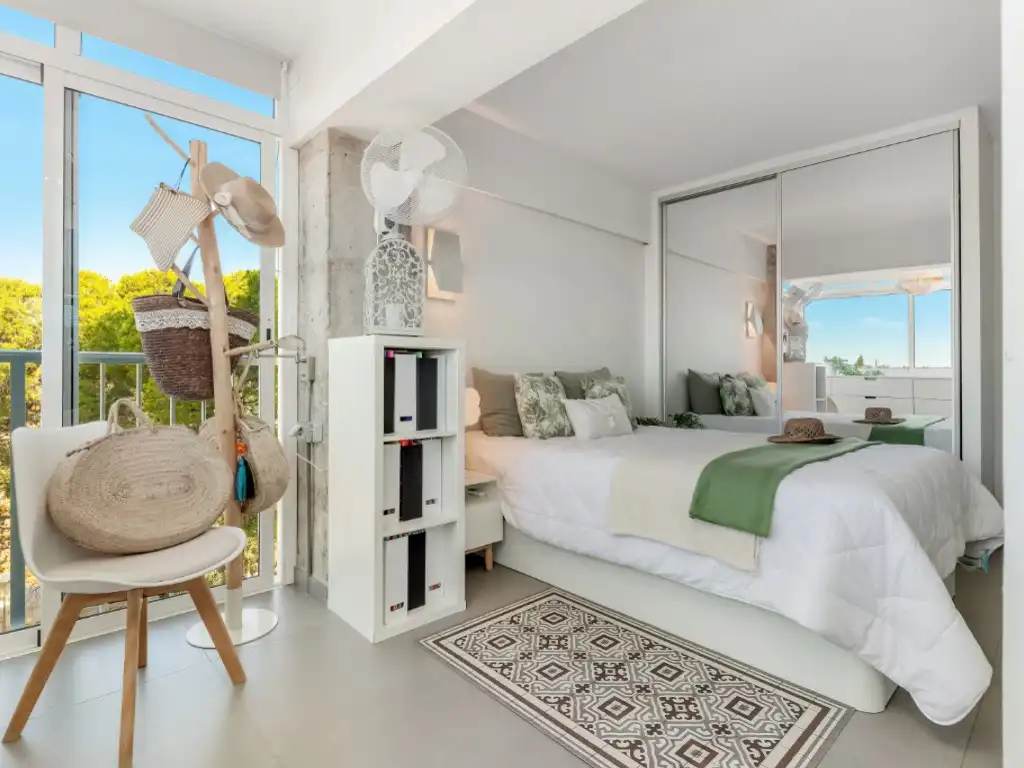 Bedroom of Apartments for sale in Campello Playa