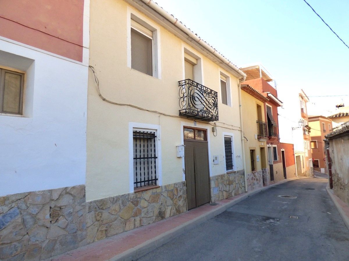 Vista exterior de Finca rústica en venda en Orxeta amb Terrassa i Traster