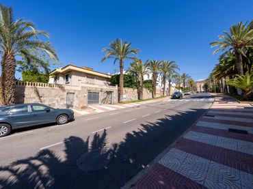Villa avec piscine à vendre à Paseo de los Castaños
