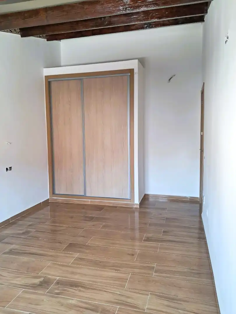 Habitación de Casa adosada en venta en Bigastro con Terraza, Trastero y Balcón