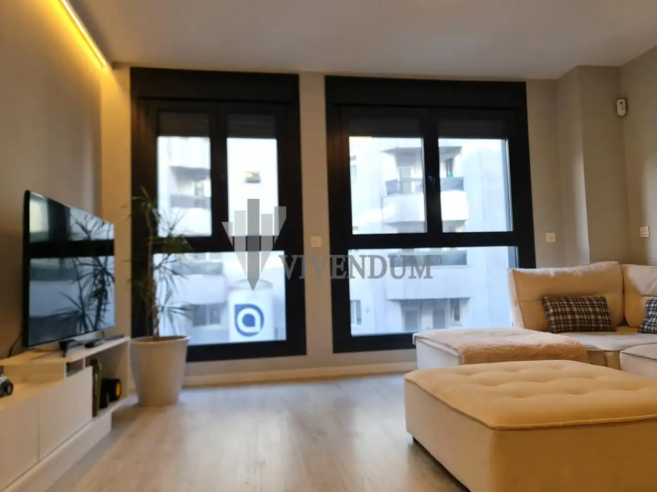 Schlafzimmer von Wohnungen zum Verkauf in Vigo  mit Heizung, Schwimmbad und Haustechnik