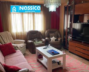 Living room of Flat for sale in Calahorra  with Heating, Terrace and Furnished