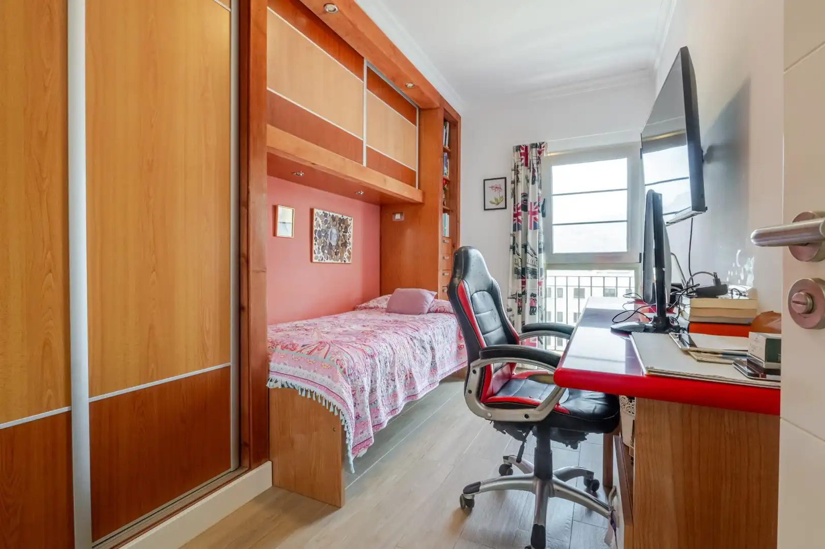 Dormitori de Casa o xalet en venda en Gáldar amb Moblat