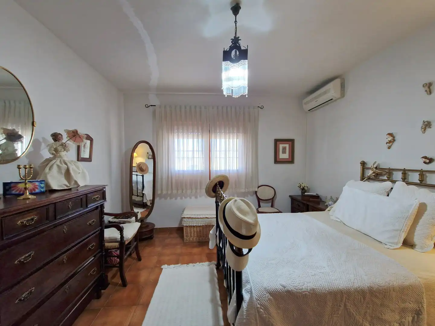 Habitación de Finca rústica en venta en Toledo con Aire acondicionado, Calefacción y Jardín privado