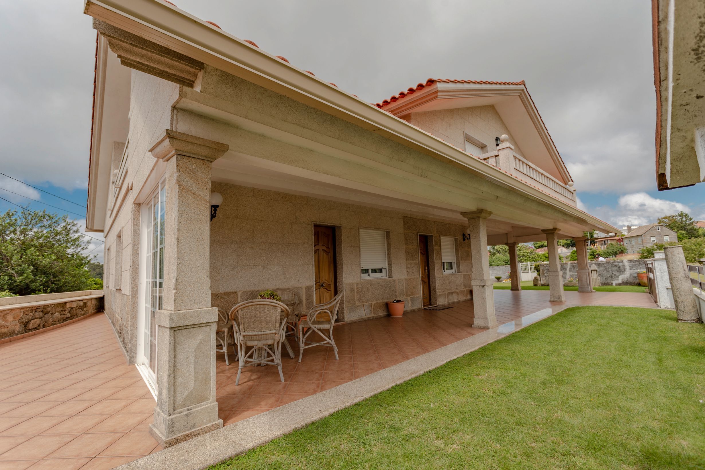 Exterior view of House or chalet for sale in Vigo   with Private garden, Parquet flooring and Terrace