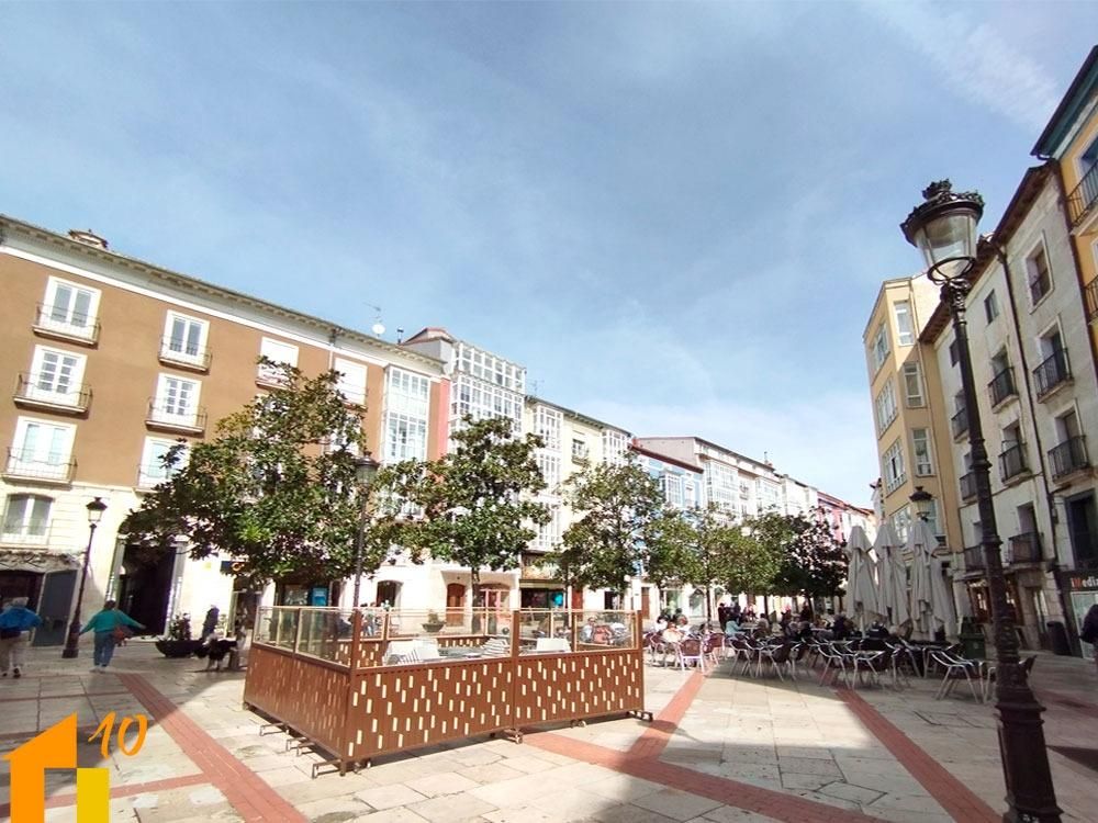 Exterior view of Flat for sale in Burgos Capital  with Heating, Terrace and Storage room