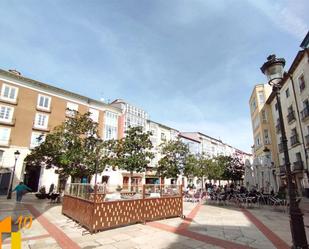 Vista exterior de Pis en venda en Burgos Capital amb Calefacció, Terrassa i Traster
