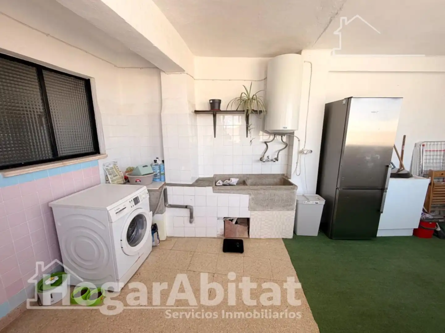 Kitchen of Flat for sale in Cheste  with Air Conditioner, Heating and Terrace