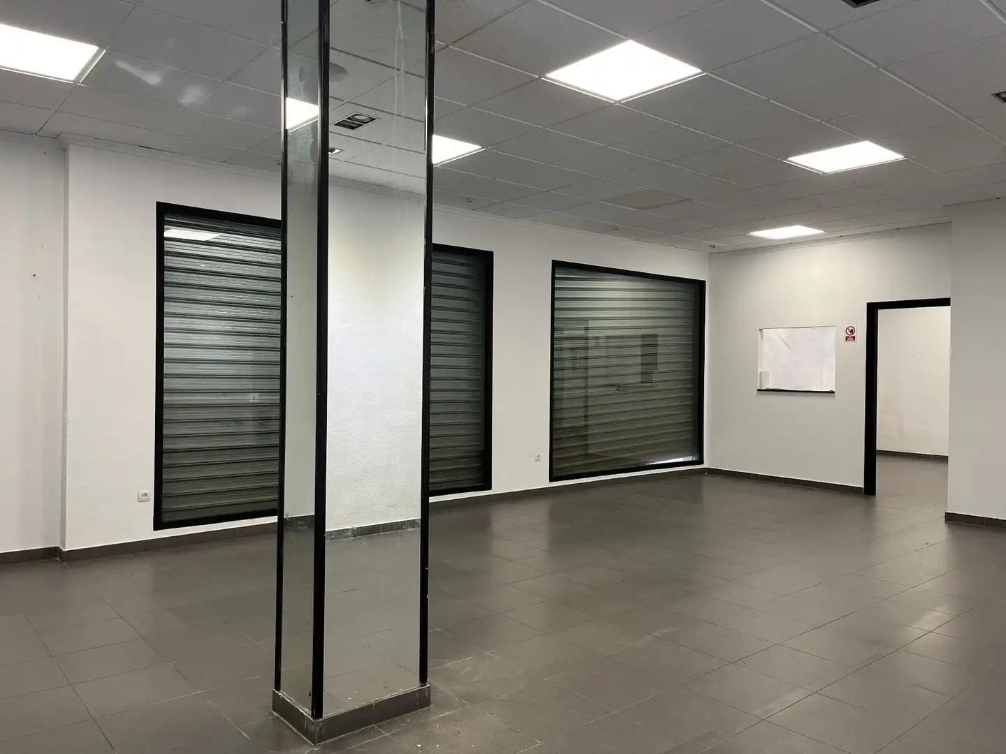 Local comercial en venda a Centro, imagen 4