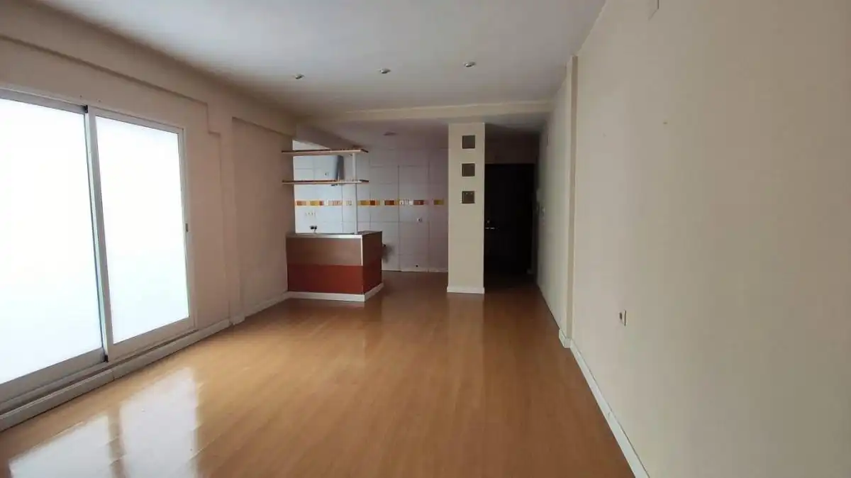 Flat with lift for sale in Calle Alfredo Calderón, imagen 2