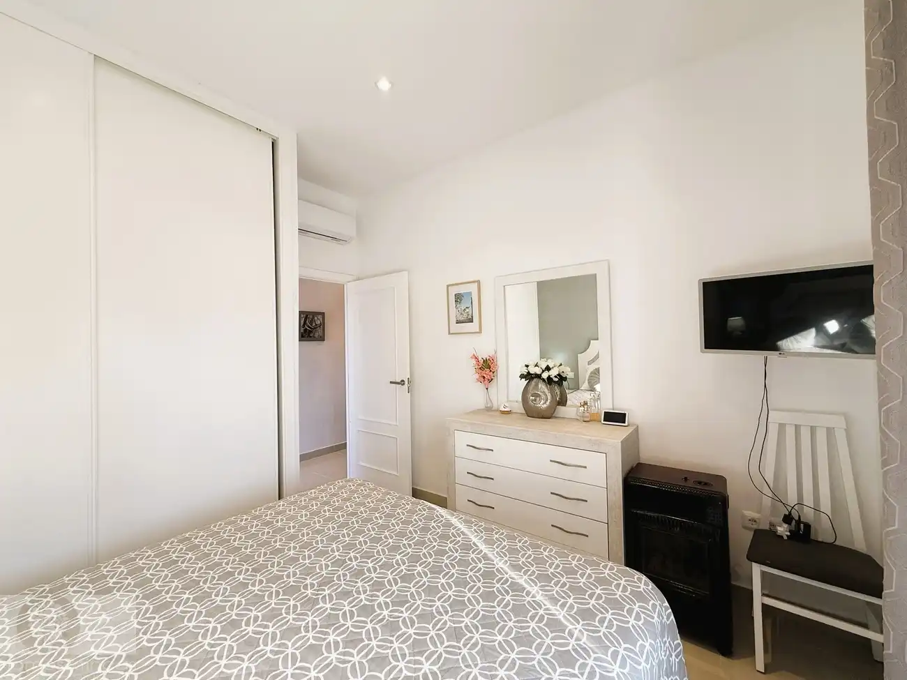 Bedroom of Houses for sale in Ayamonte  with Private garden, Terrace and Swimming Pool