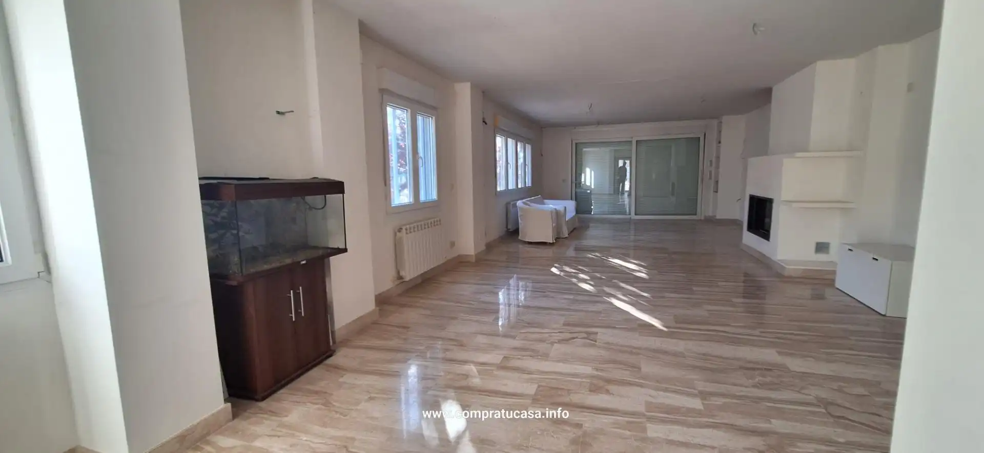 Casa adosada en venta en Calle MISTRAL, Encinillas