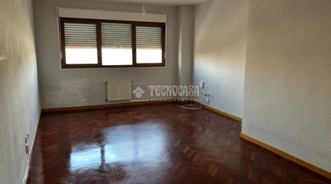 Photo 3 of Flat for sale in Chorrillo, Alcalá de Henares