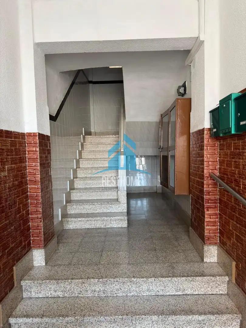 Pis en venda en Silla amb Balcó