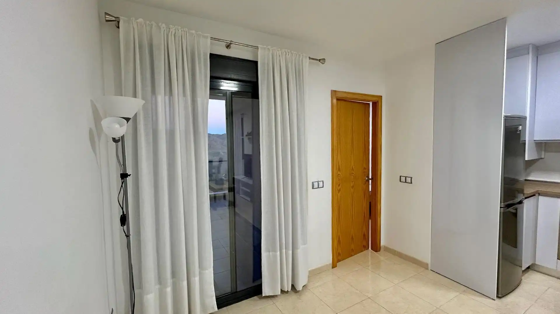 Appartamento con terrazza in vendita a Calle Calle de las Higueras, 95, imagen 24