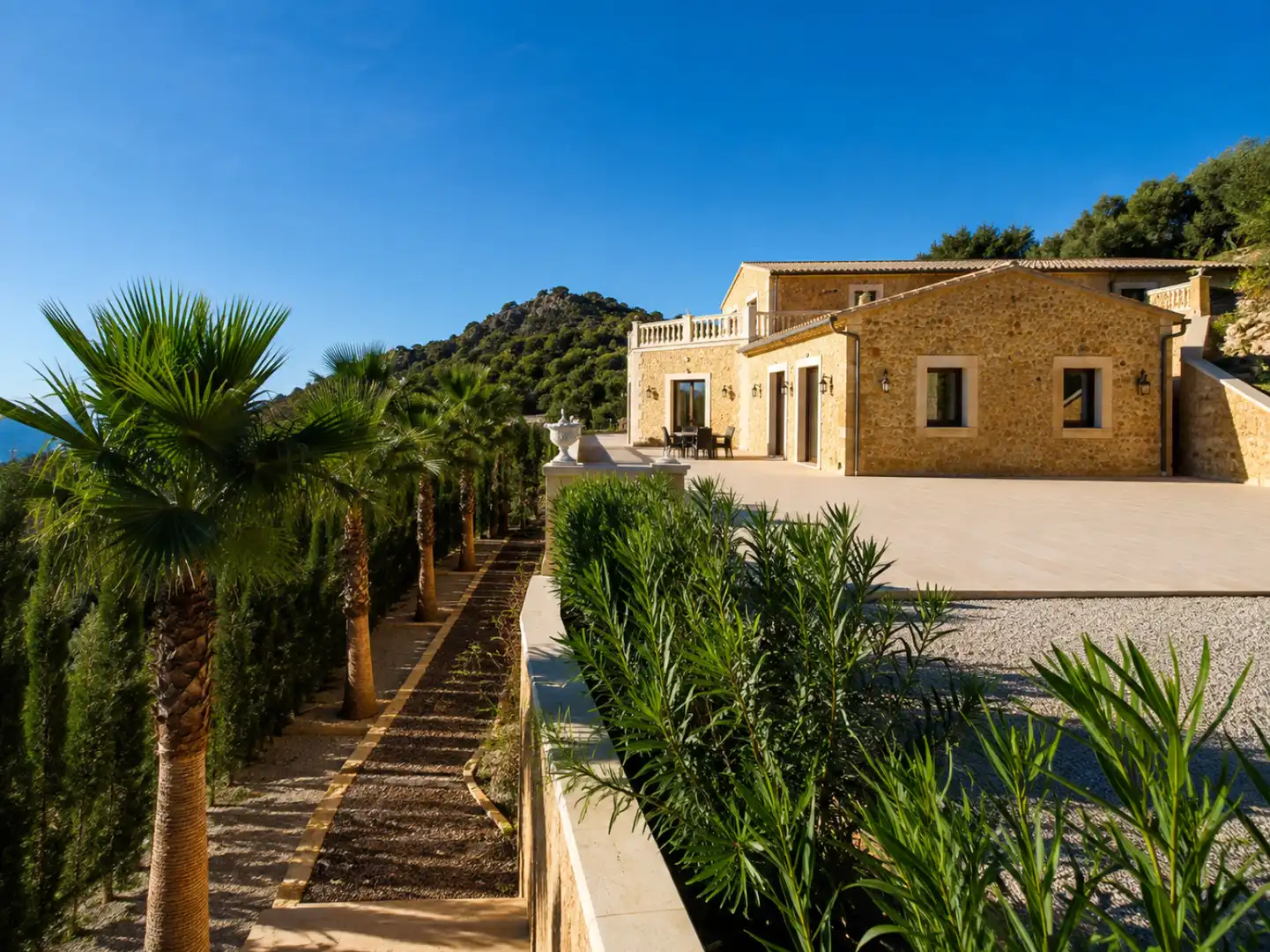 Exterior view of Houses for rent in Alaró  with Air Conditioner, Heating and Storage room