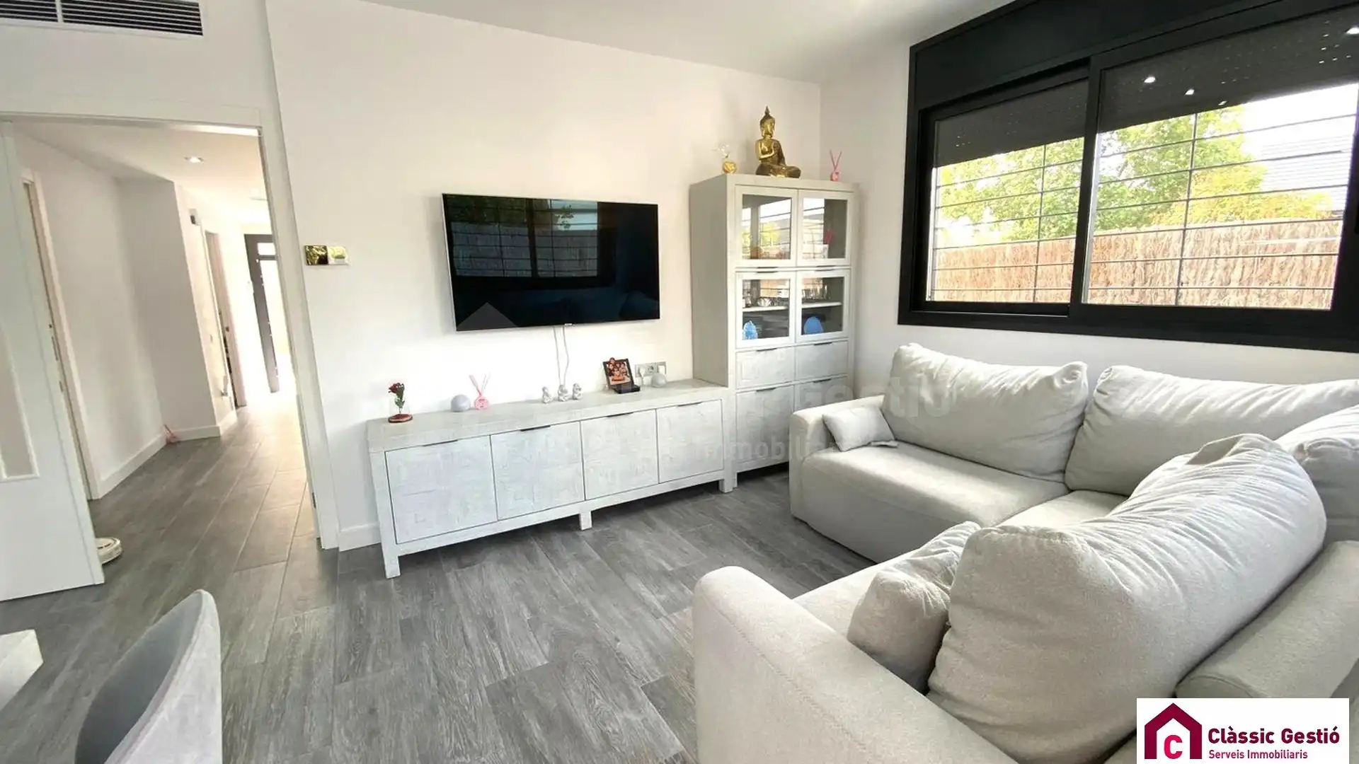 Living room of Houses for sale in Terrassa  with Air Conditioner, Heating and Terrace