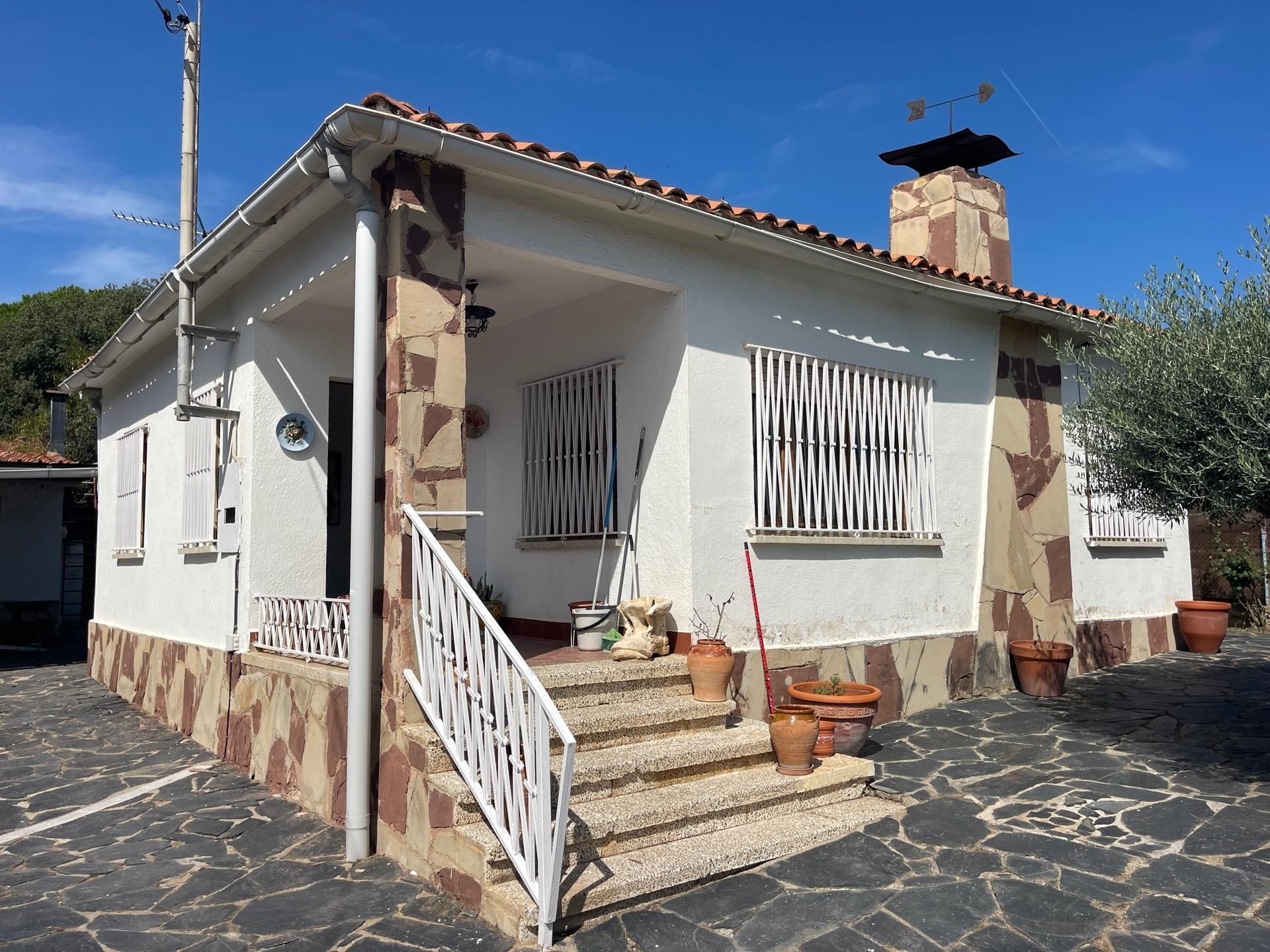 House or chalet for sale in Calle d'Àger