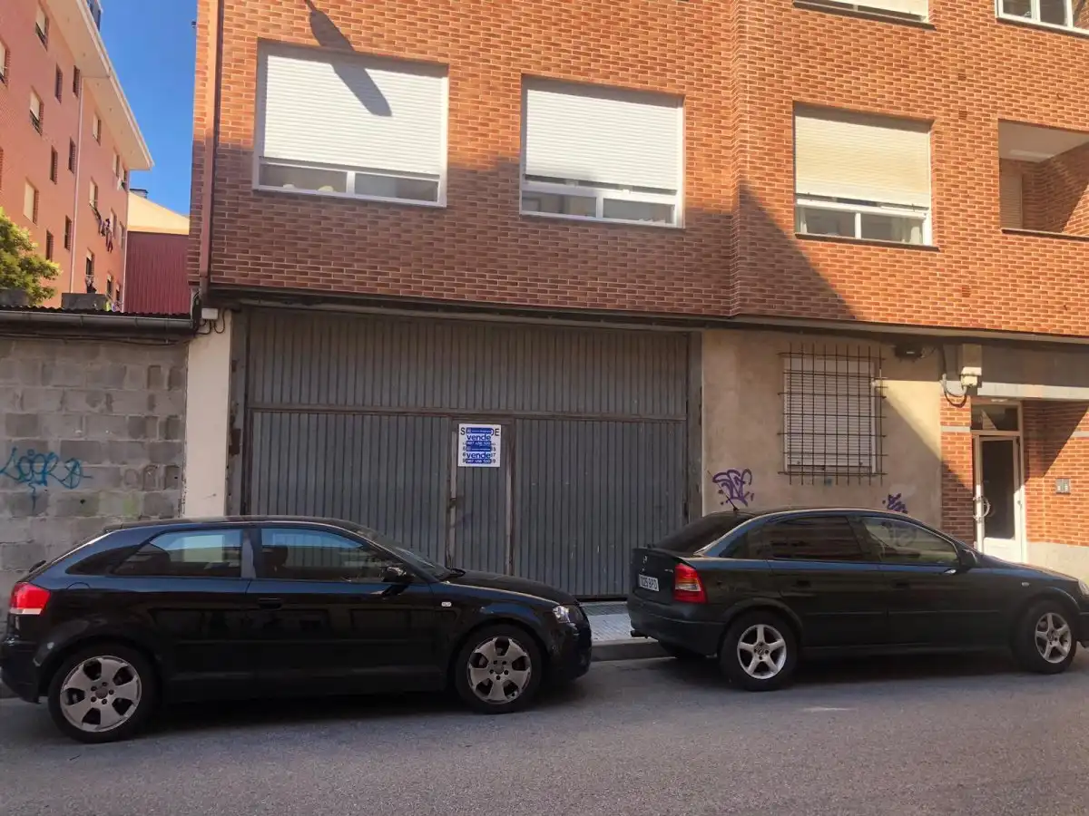 Local comercial en venda a Zona Alta