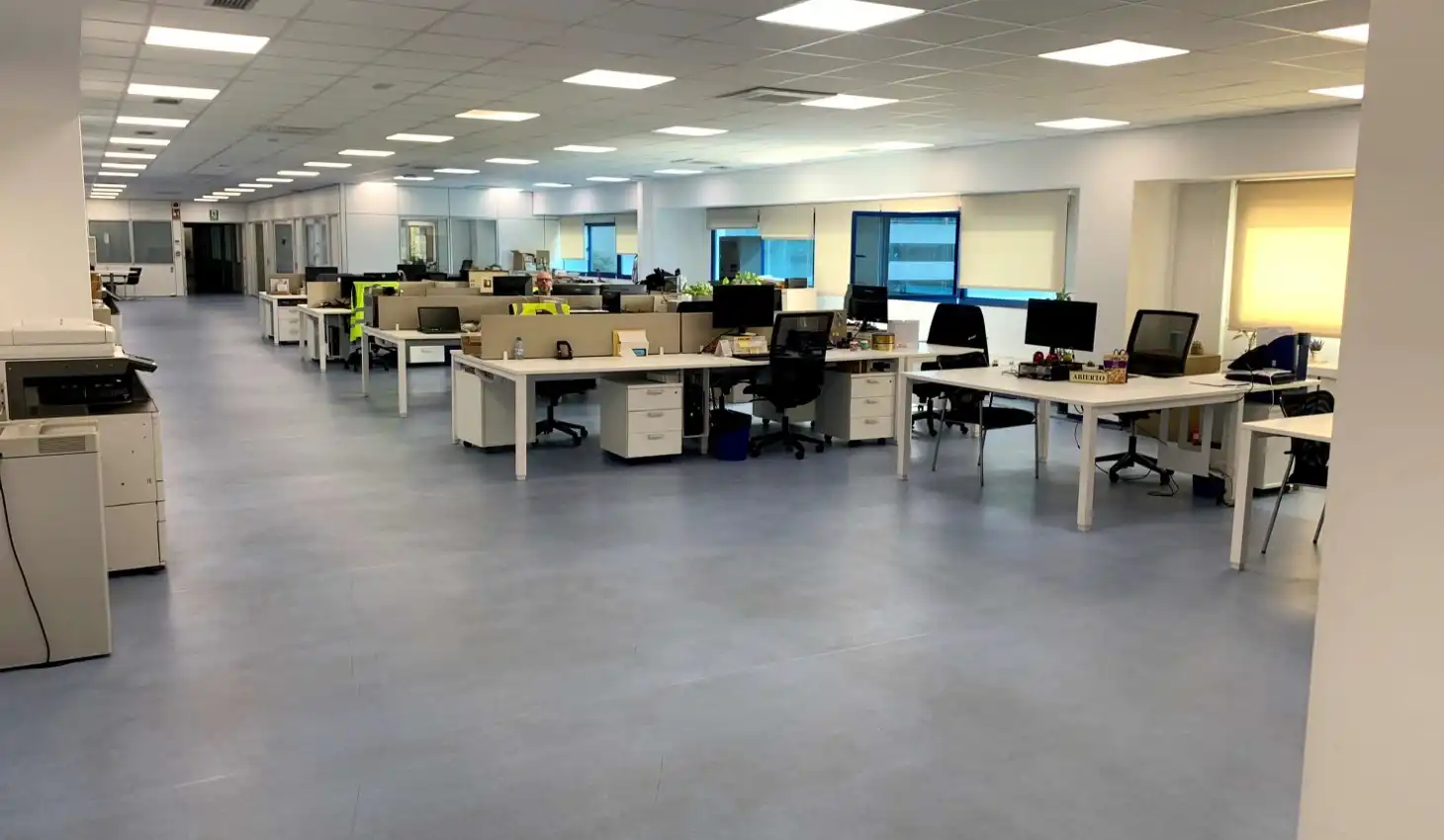 Nave industrial de alquiler en Sabadell con Calefacción y Alarma