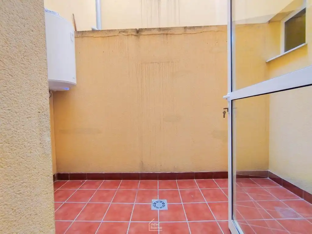 Terraza de Piso para compartir en San Cristóbal de la Laguna con Parquet, Amueblado y Horno