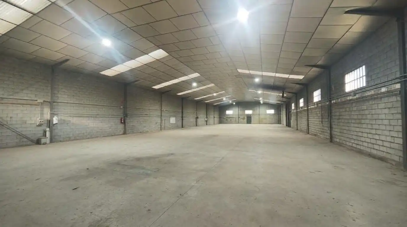 Industrial building for sale in Calle Río Gállego 20, imagen 7