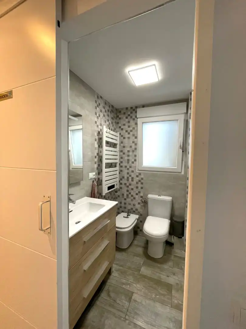 Baño de Piso en venta en Ontinyent con Aire acondicionado, Parquet y Amueblado