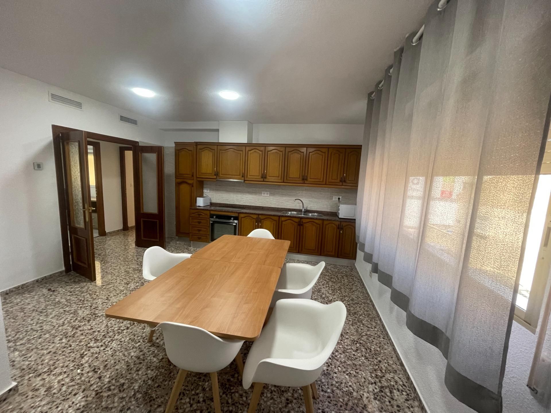 Kitchen of Flat to share in Cartagena  with Air Conditioner, Heating and Terrace