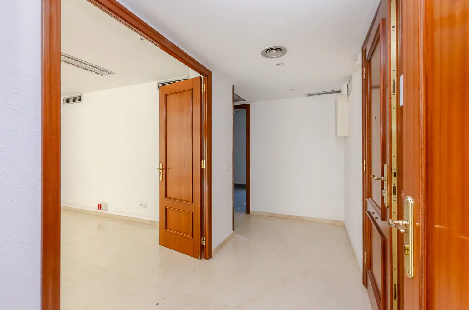 Oficina de lloguer a L'Hospitalet de Llobregat, Barcelona