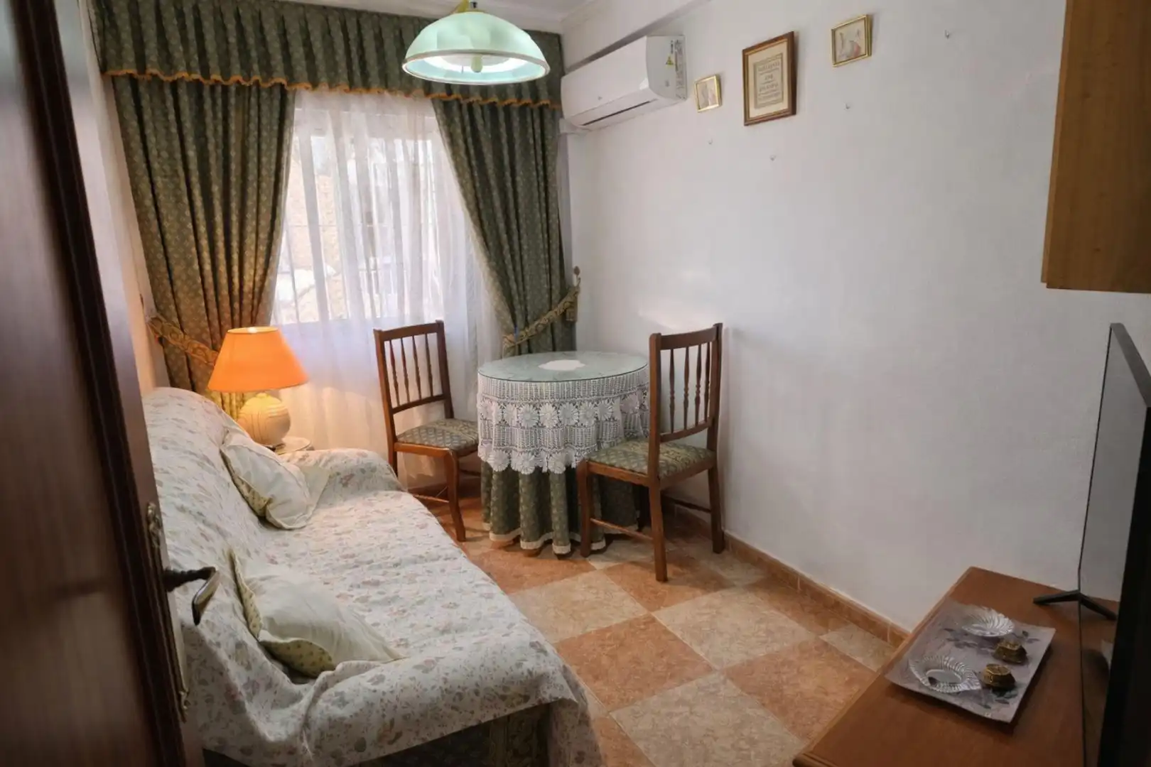 Sala de estar de Piso en venta en Málaga con Calefacción