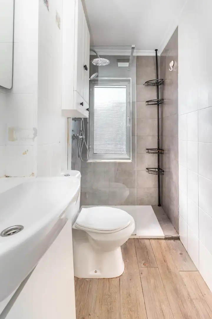Baño de Piso en venta en Avilés con Calefacción