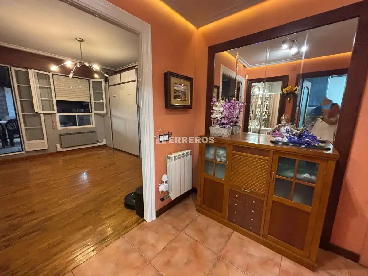 Casa adosada en venda en Villamediana de Iregua amb Aire condicionat, Calefacció i Jardí privat