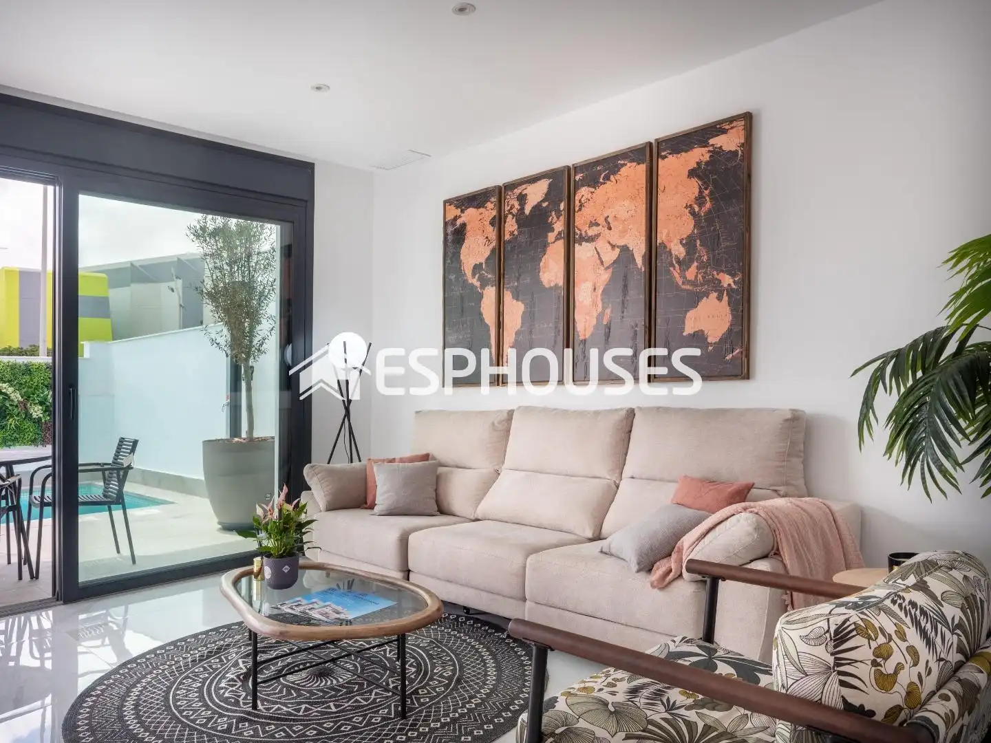 Sala de estar de Casa adosada en venta en San Pedro del Pinatar con Aire acondicionado, Terraza y Piscina