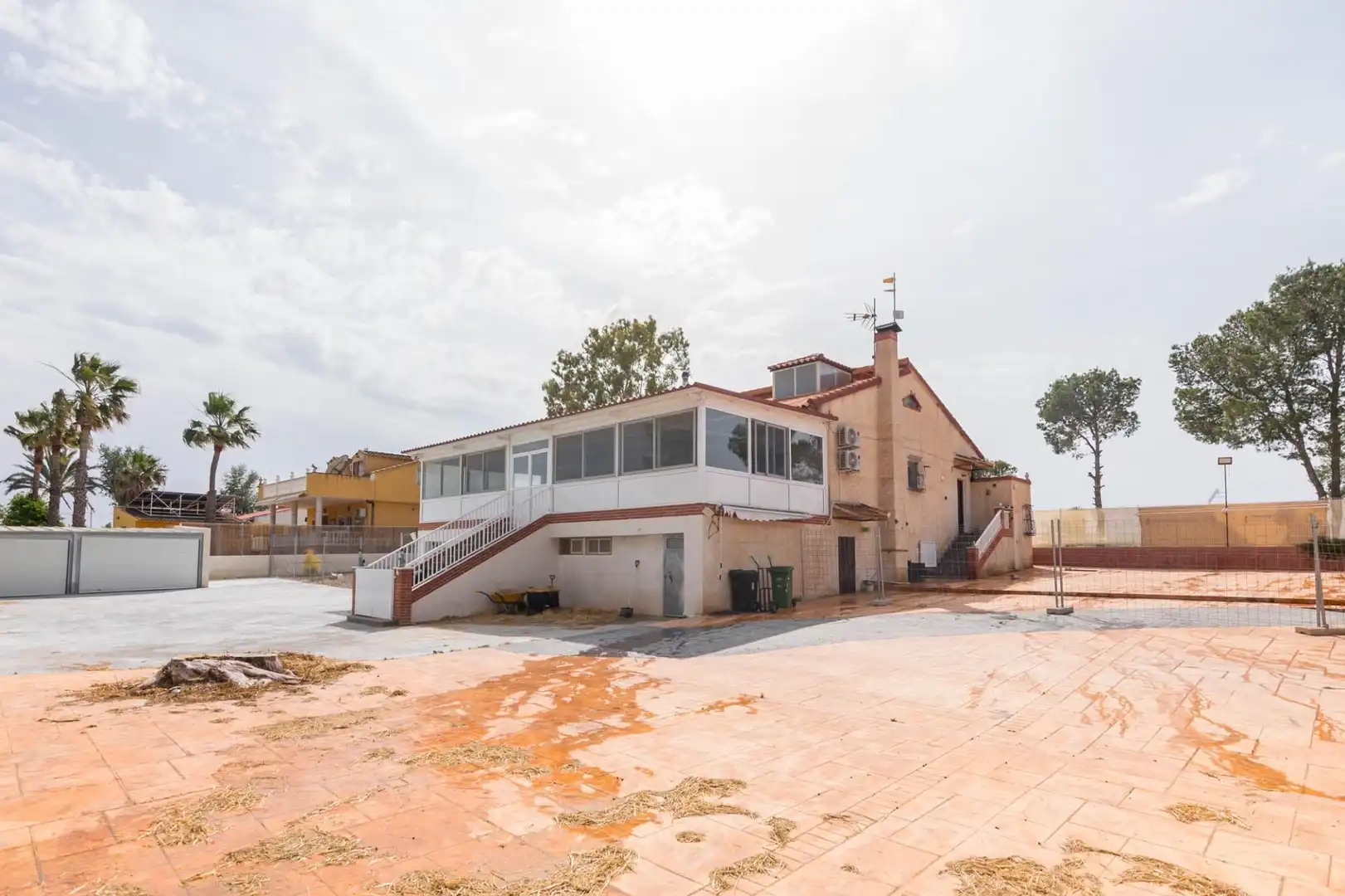 House with pool for sale in Urbanizacion de Periquitos Sur 7, imagen 2