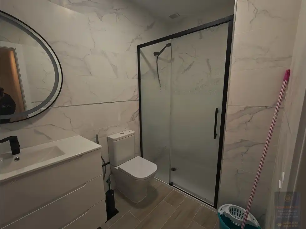 Bathroom of Houses for sale in Valmojado