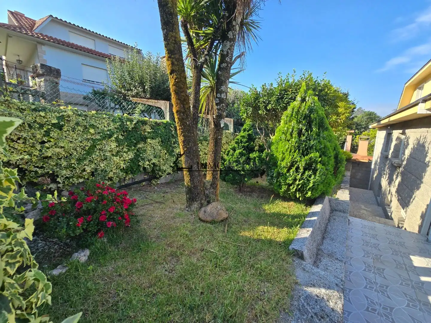 Jardí de Casa o xalet en venda en Pontevedra Capital  amb Calefacció, Jardí privat i Terrassa
