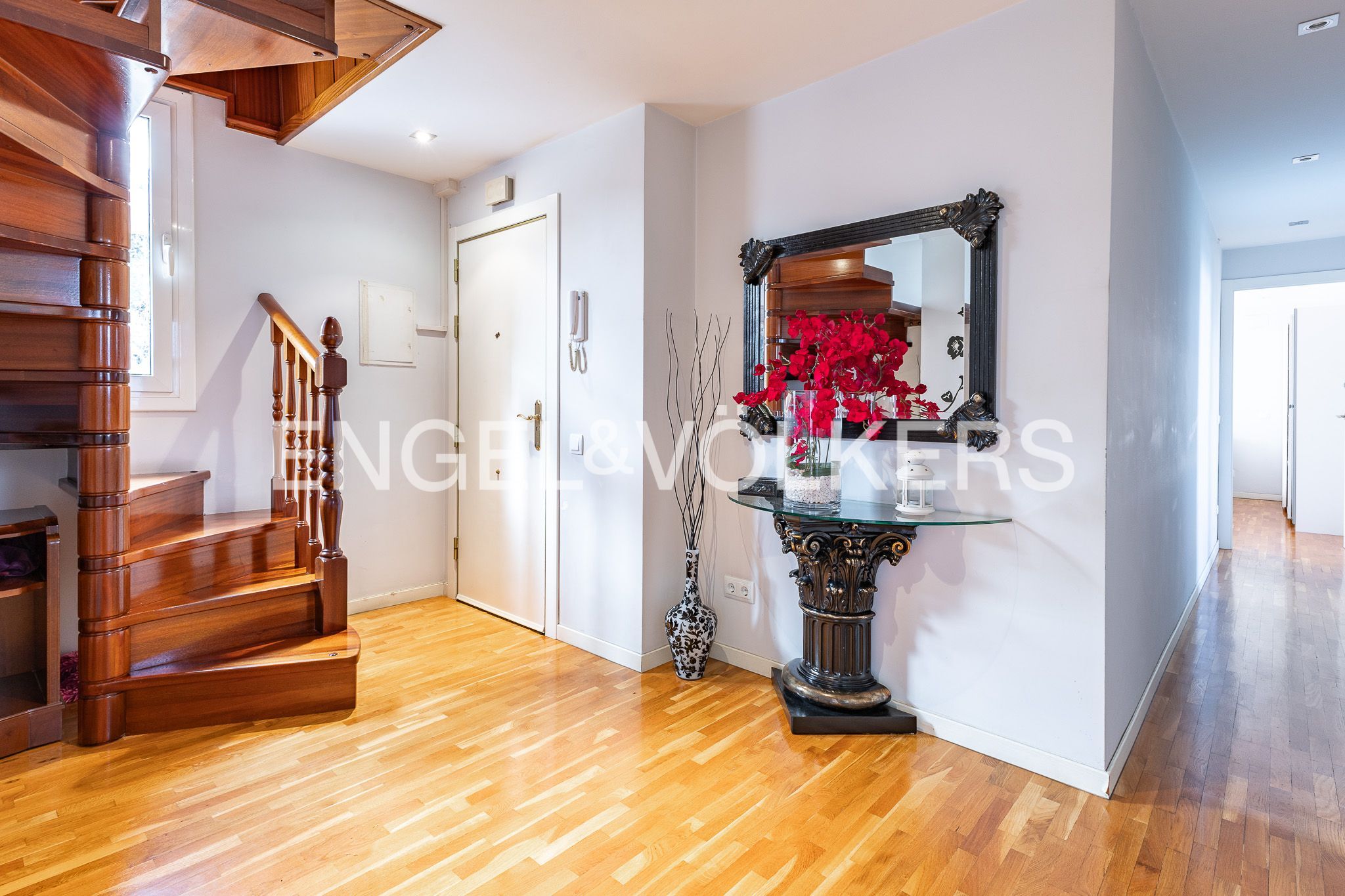 Flat for sale in Sant Cugat del Vallès  with Air Conditioner, Heating and Terrace