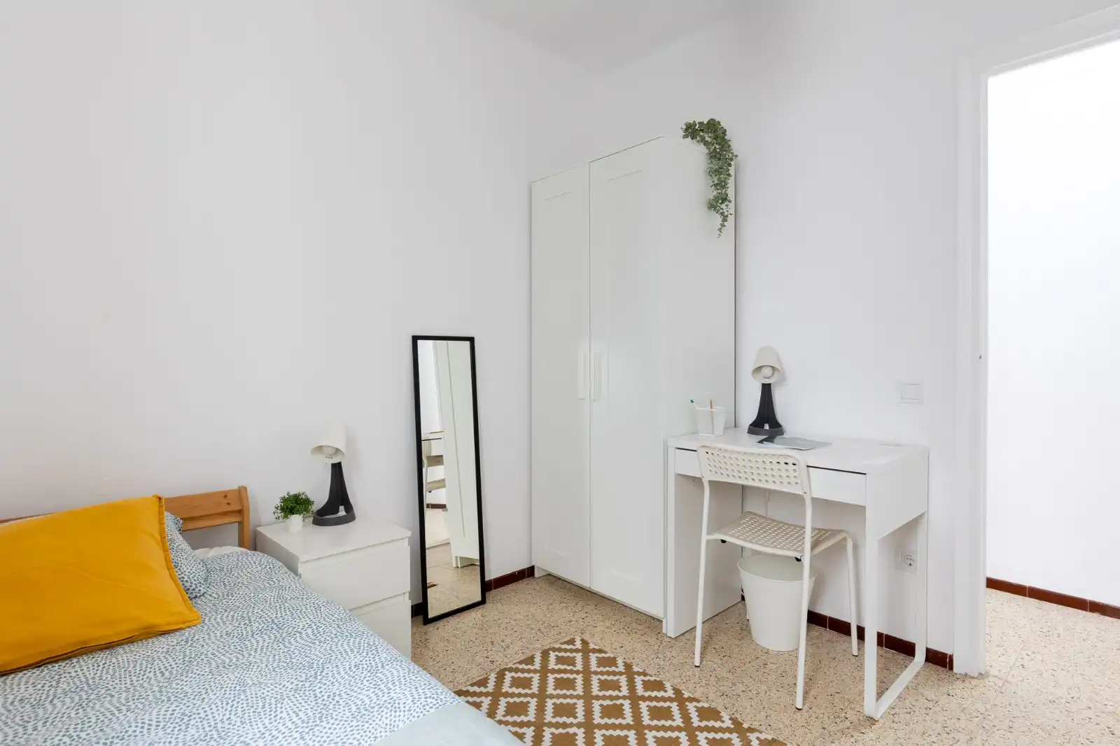 Bedroom of Flat for rent in Terrassa  with Furnished, Oven and Washing machine
