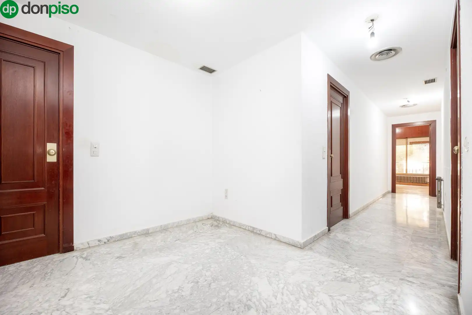 Piso en venta en Avenida Divina Pastora 7 Bloque 2, 7, San Ildefonso