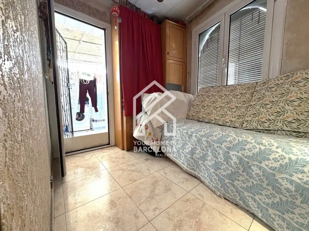 Exterior view of Flat for sale in Barcelona  with Terrace and Balcony