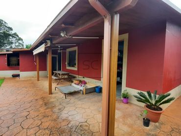 Maison mitoyenne avec jardin à vendre à SANTA MARIA