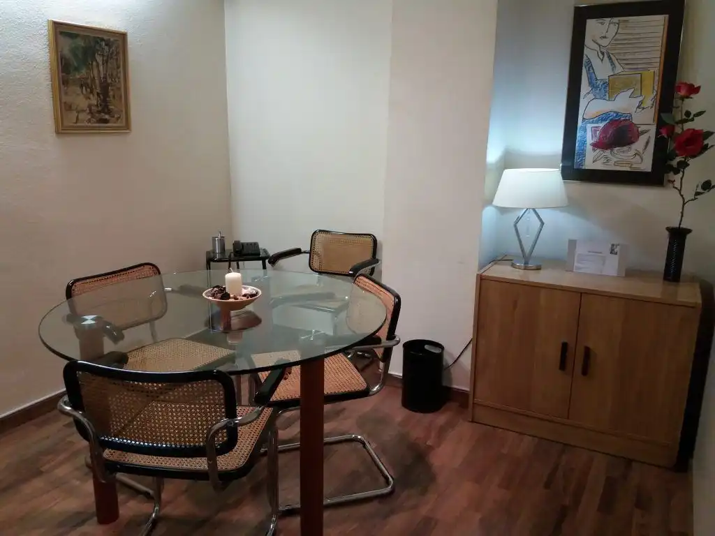 Comedor de Oficina de alquiler en Barcelona con Aire acondicionado y Amueblado