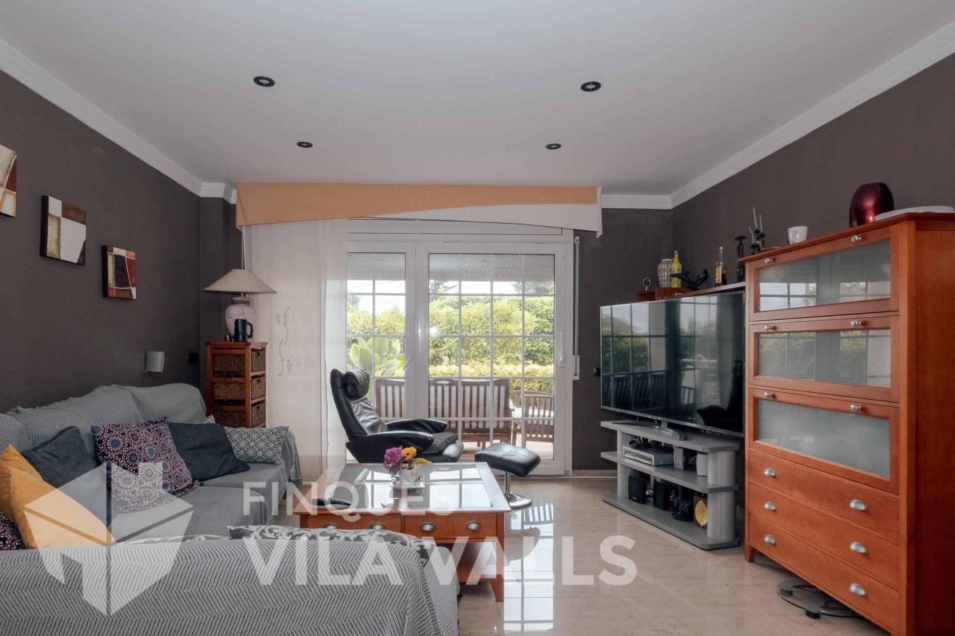 Living room of House or chalet for sale in Bigues i Riells  with Air Conditioner, Heating and Private garden
