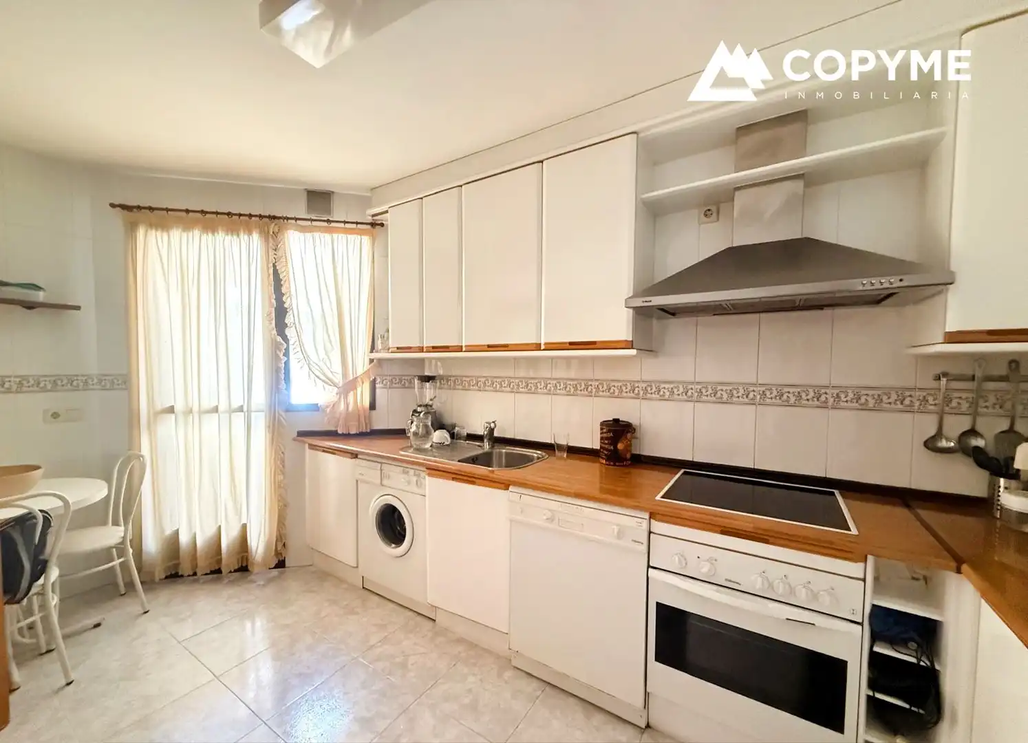 Kitchen of Flat for sale in Torrijos  with Heating, Terrace and Furnished