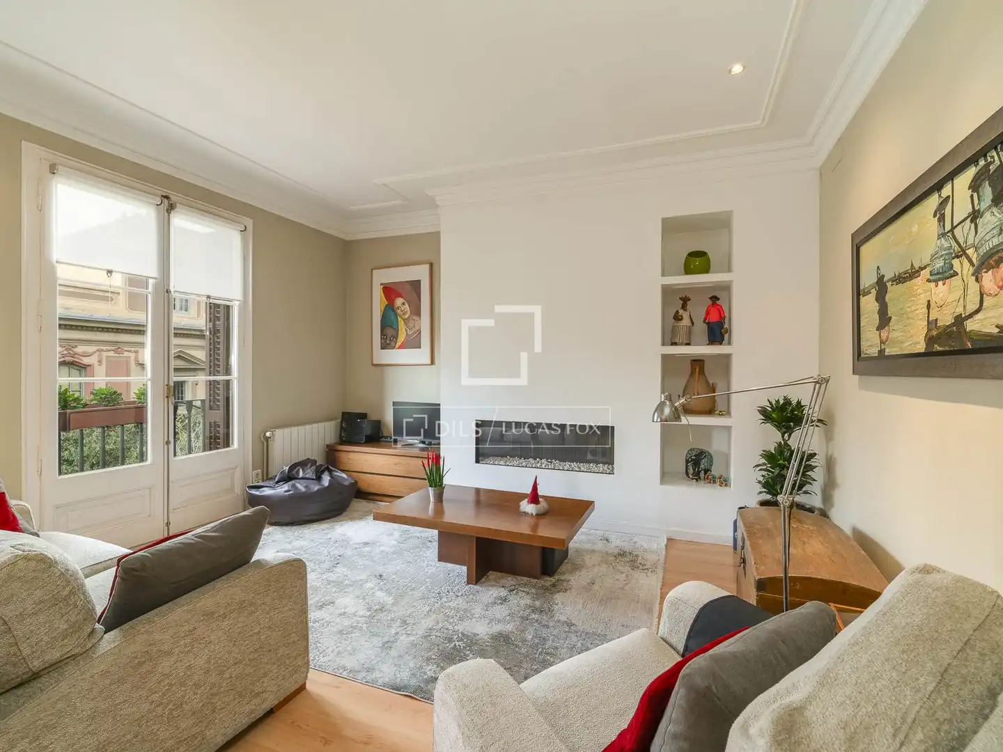 Wohnzimmer von Wohnung zum Verkauf in Barcelona mit Heizung und Balkon